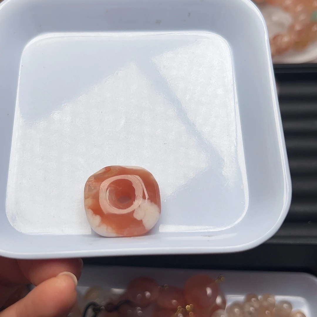 玛瑙/玉髓珠宝半成品未镶嵌B****o