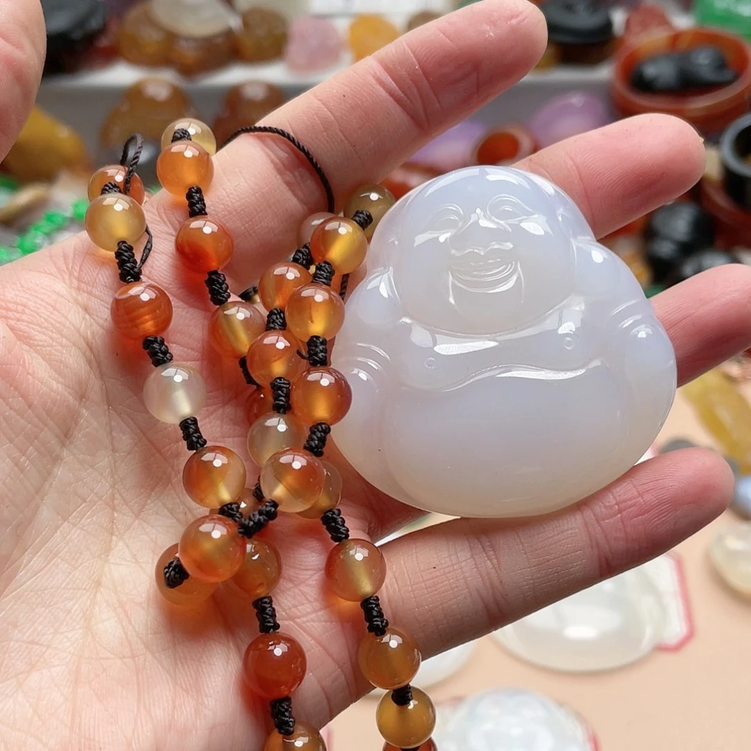 玛瑙/玉髓颈饰合金马*楠