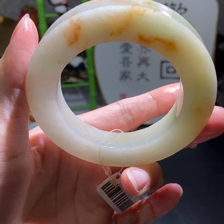 定制翡翠未镶嵌手镯定制