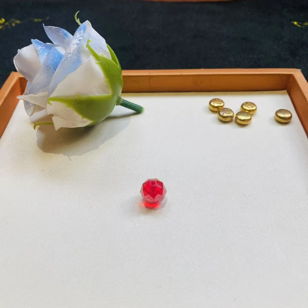 Q88甄品严选红珠子配摆件J109