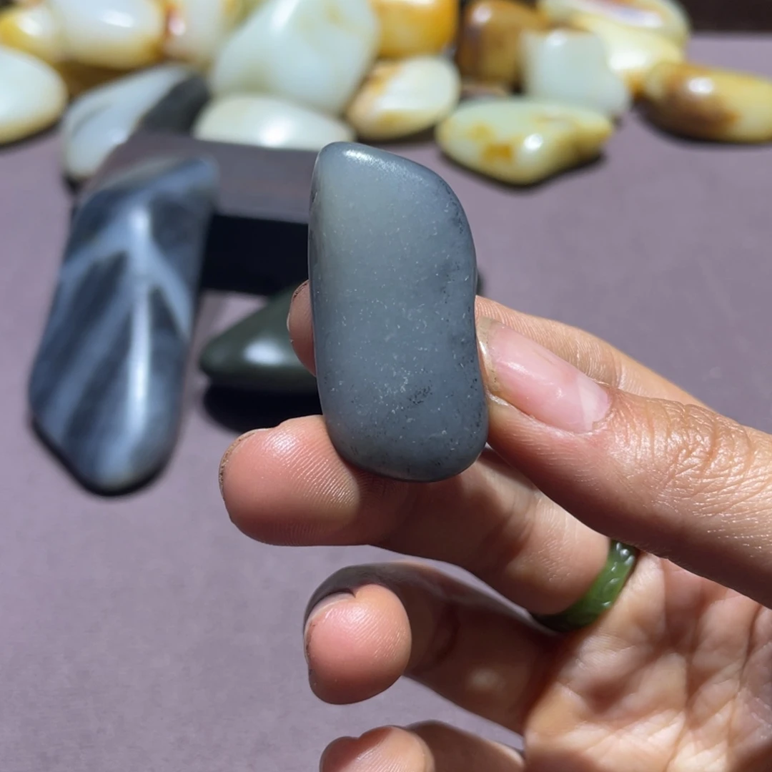 和田玉（子料）未镶嵌挂件13.7