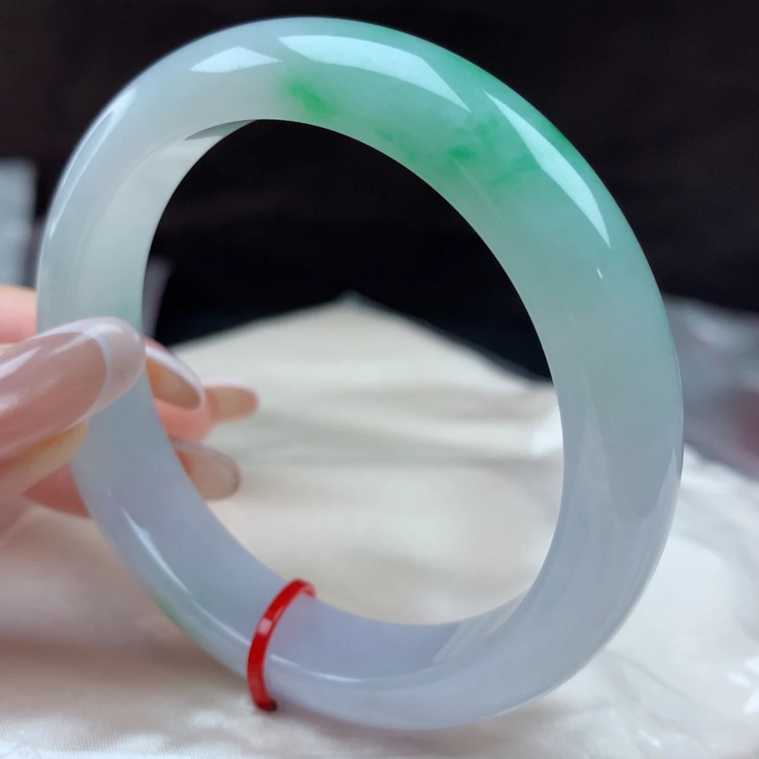 翡翠手镯未镶嵌96757，