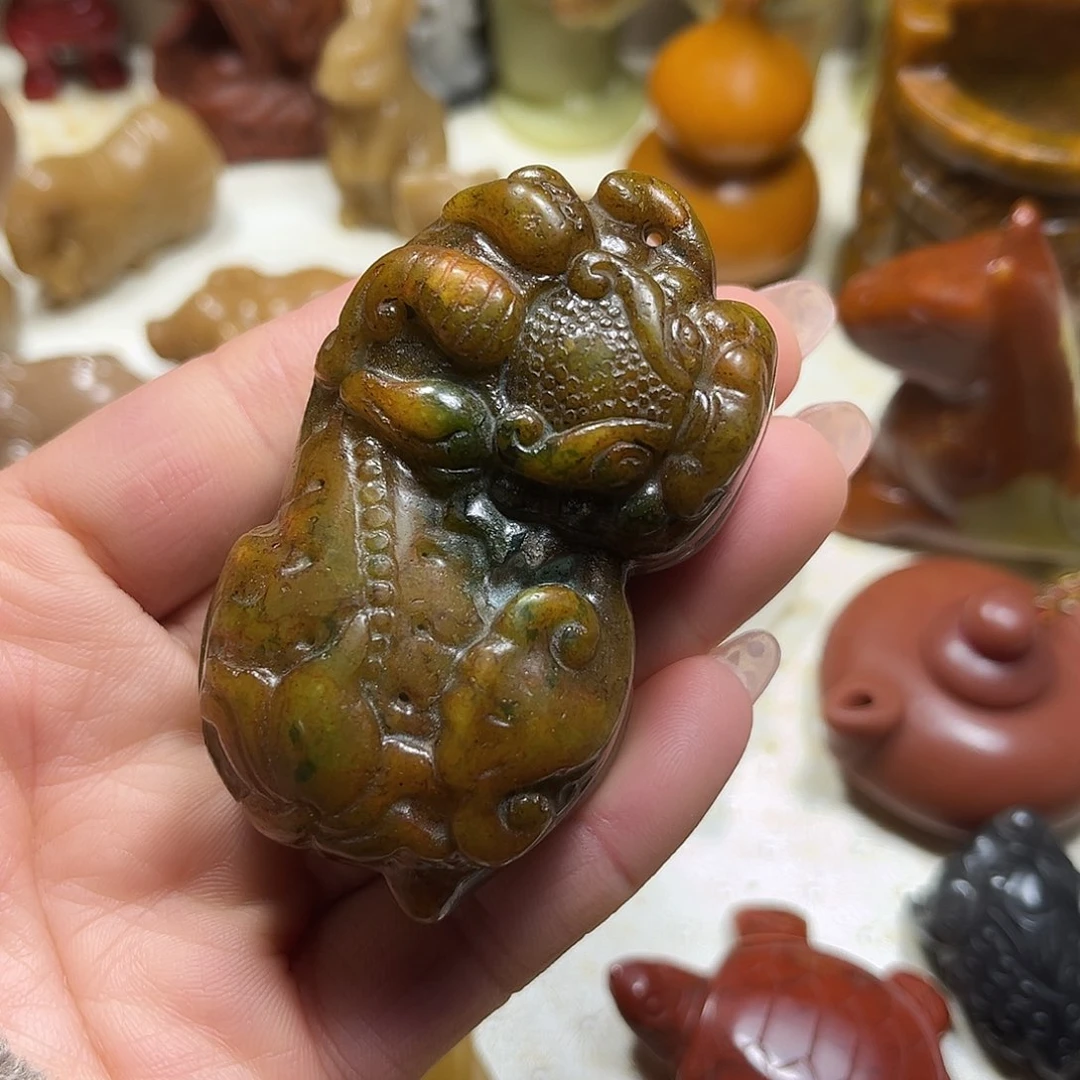 白玉菩提吊坠白玉菩提吊坠