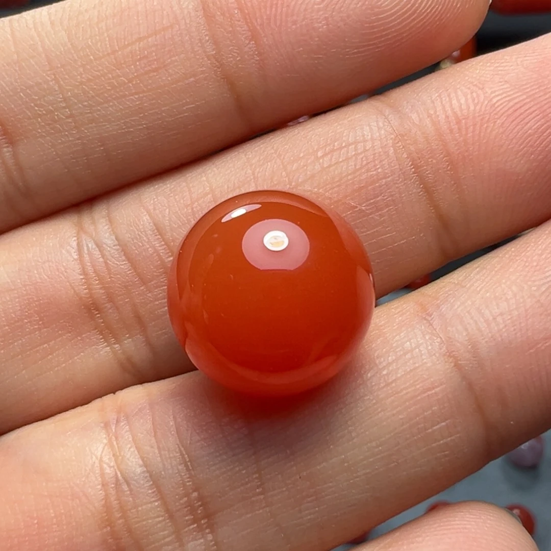 南红玛瑙珠子未镶嵌