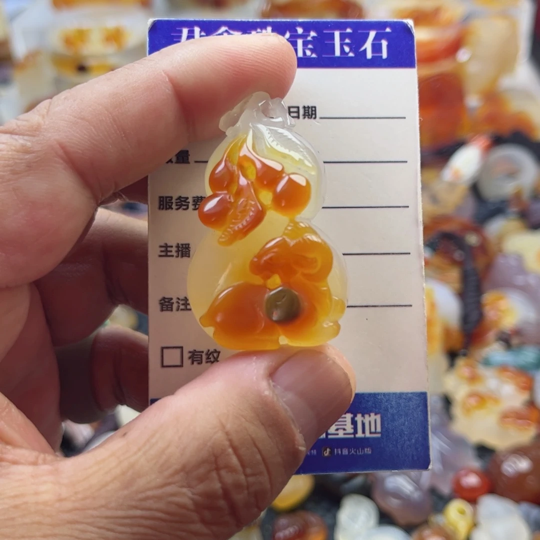 玛瑙/玉髓颈饰未镶嵌