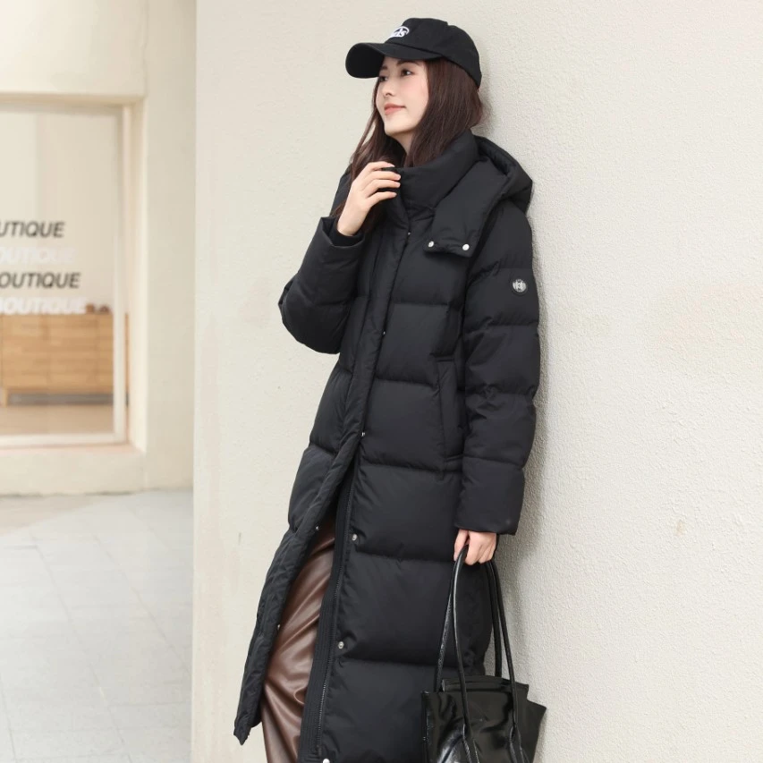 秋冬时尚长款羽绒服