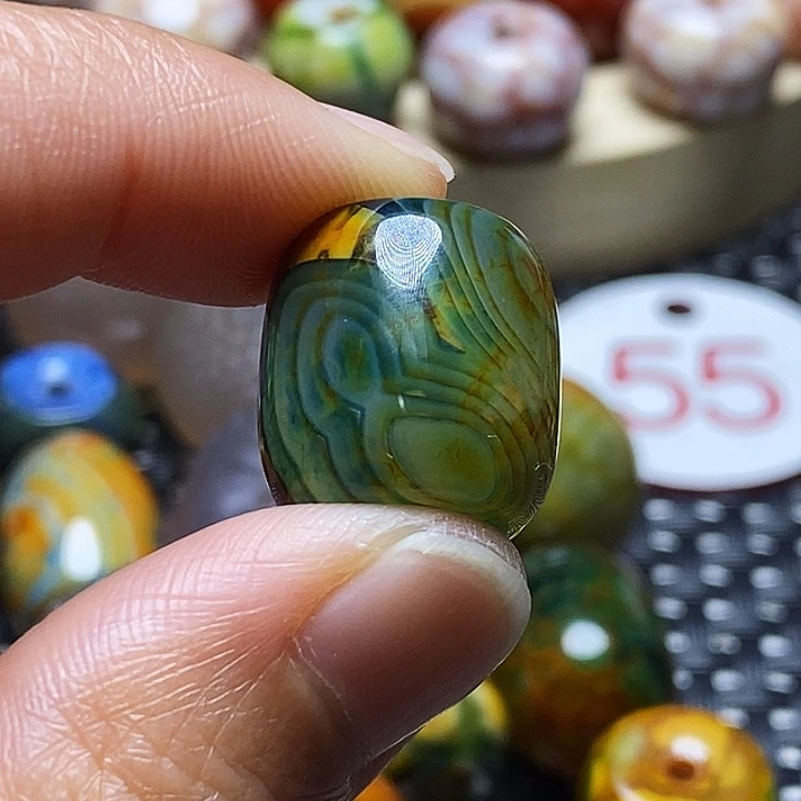 芋***朱玛瑙/玉髓未镶嵌颈饰