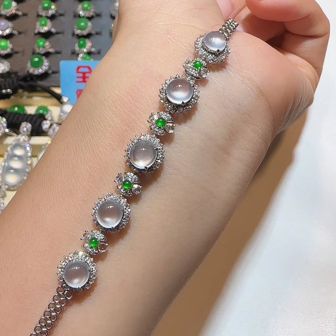 翡翠18K金镶嵌手链蛋面