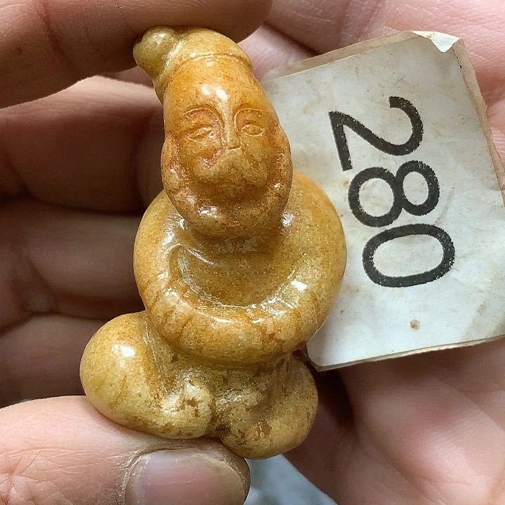 未镶嵌和田玉挂件