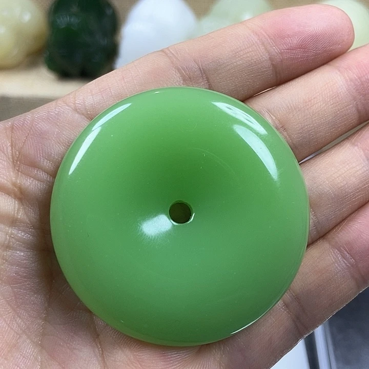 和田玉（糖玉）未镶嵌颈饰