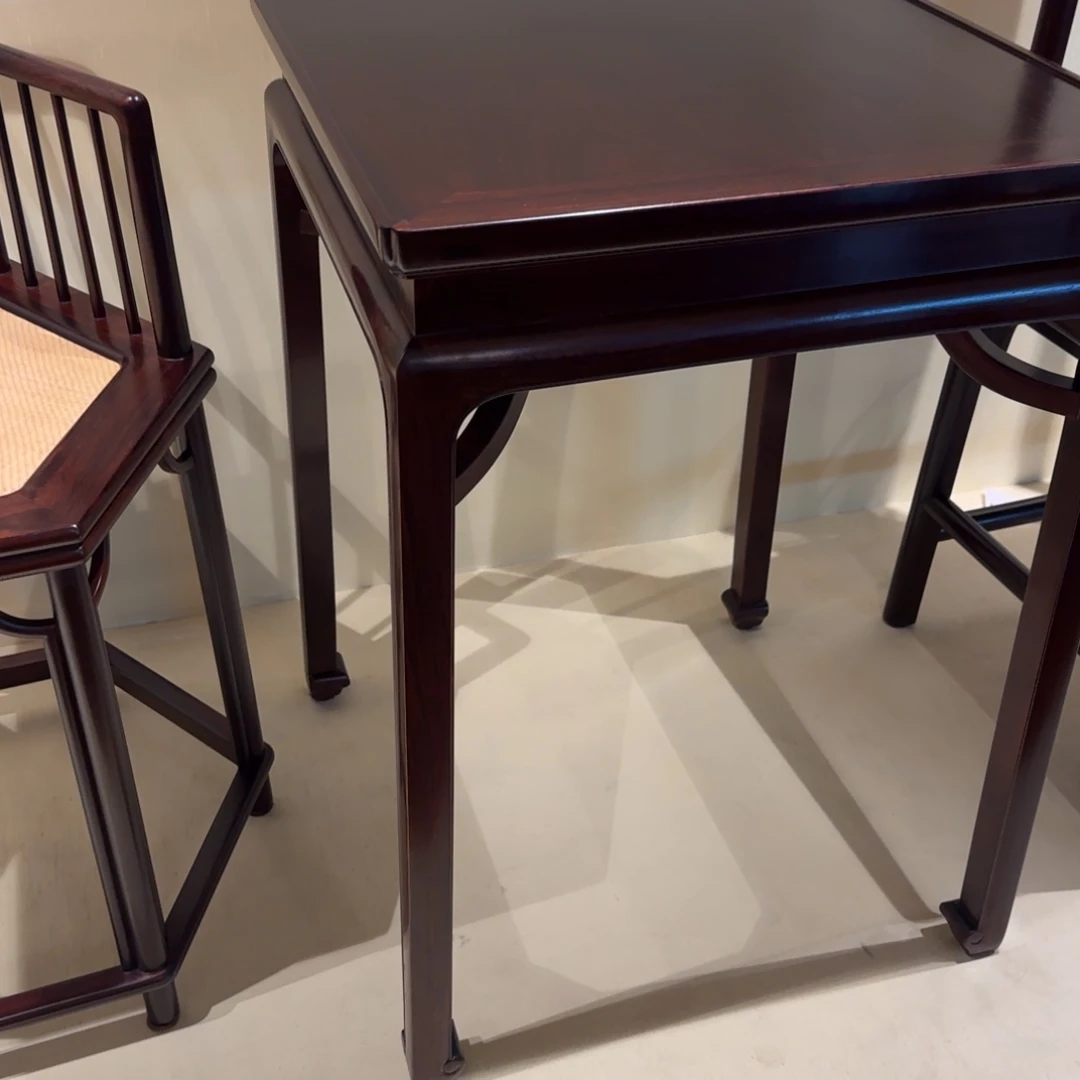 垂***1移动核桃木付付哥的公司和广告