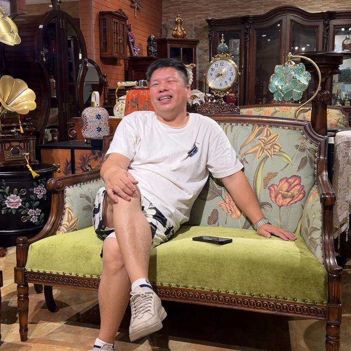 橡胶木双人沙发牛油果