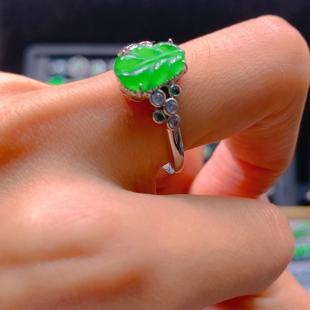 翡翠未镶嵌耳饰天然翡翠