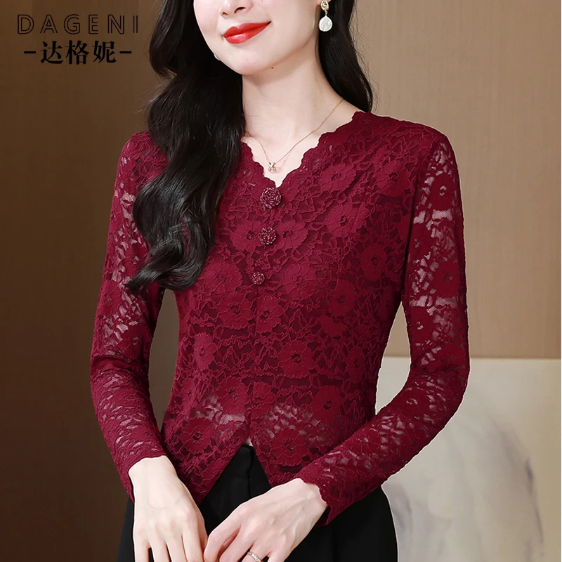 高级感安可拉红蕾丝上衣女长袖2025春秋新款甜辣小众镂空短款小衫
