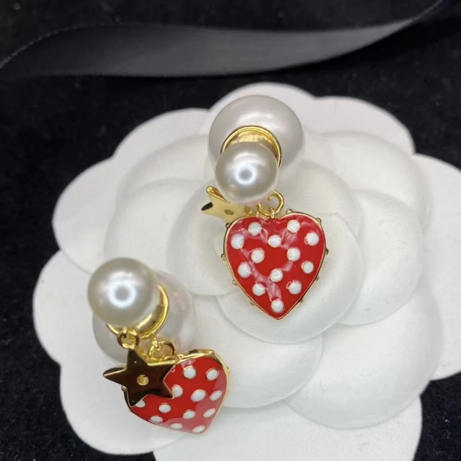 铜合金锆石耳饰 1048韩版定制爱心草莓耳钉