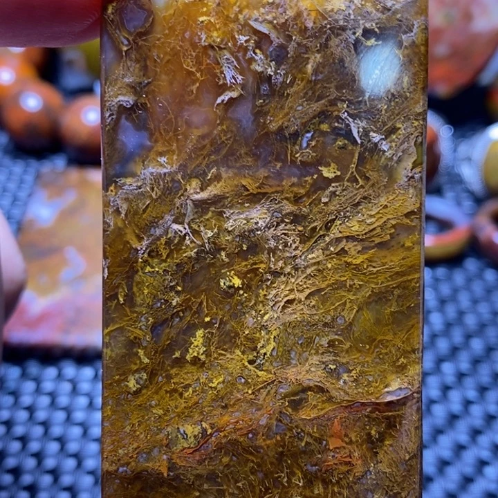 玛瑙/玉髓颈饰未镶嵌金*