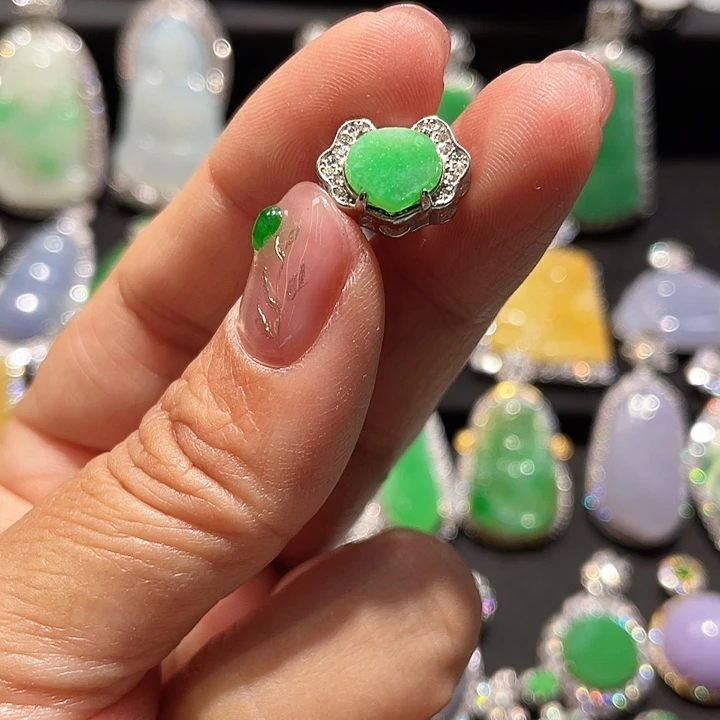 翡翠银S925镶嵌颈饰