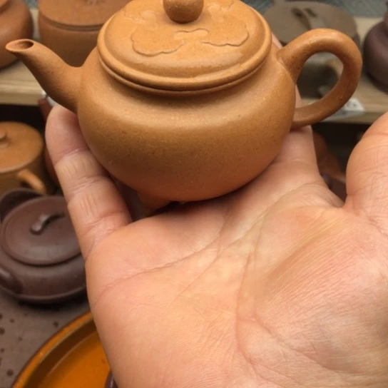 茶壶紫砂黄金段泥大彬如意150豪升左右