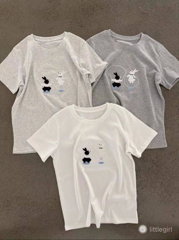 恩熙·韩版新款宽松重工刺绣小兔子短袖T恤72803