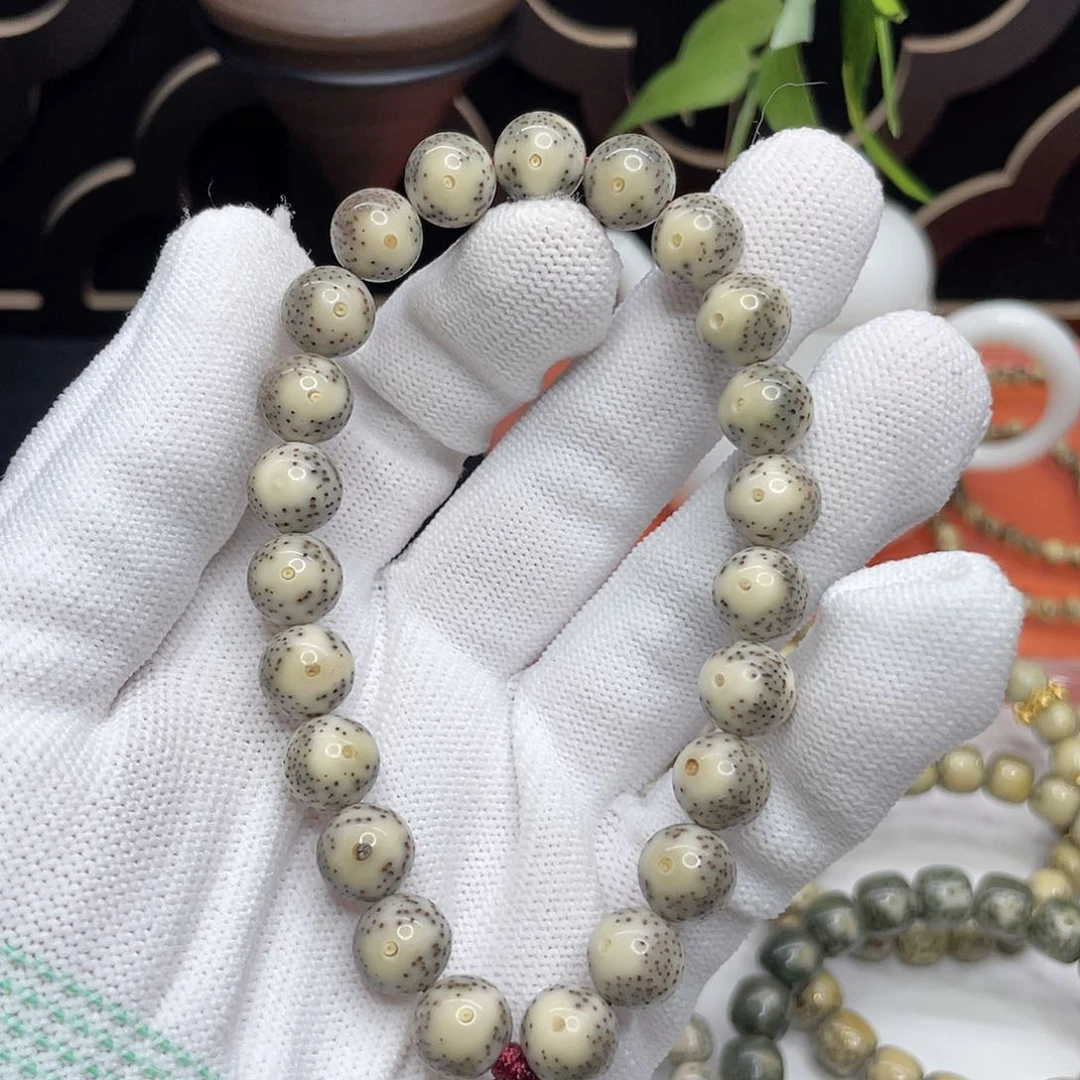 星月菩提吊坠13。10/10骨瓷白黄金瞳双留白圆珠