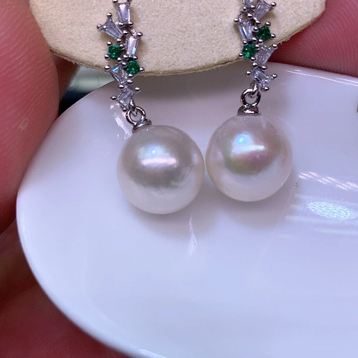 银S925镶嵌耳饰淡水珍珠
