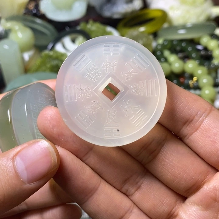 岫玉岫玉颈饰未镶嵌友*馆