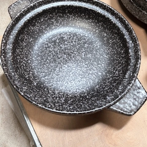 微瑕，明火，口径27高度6.5