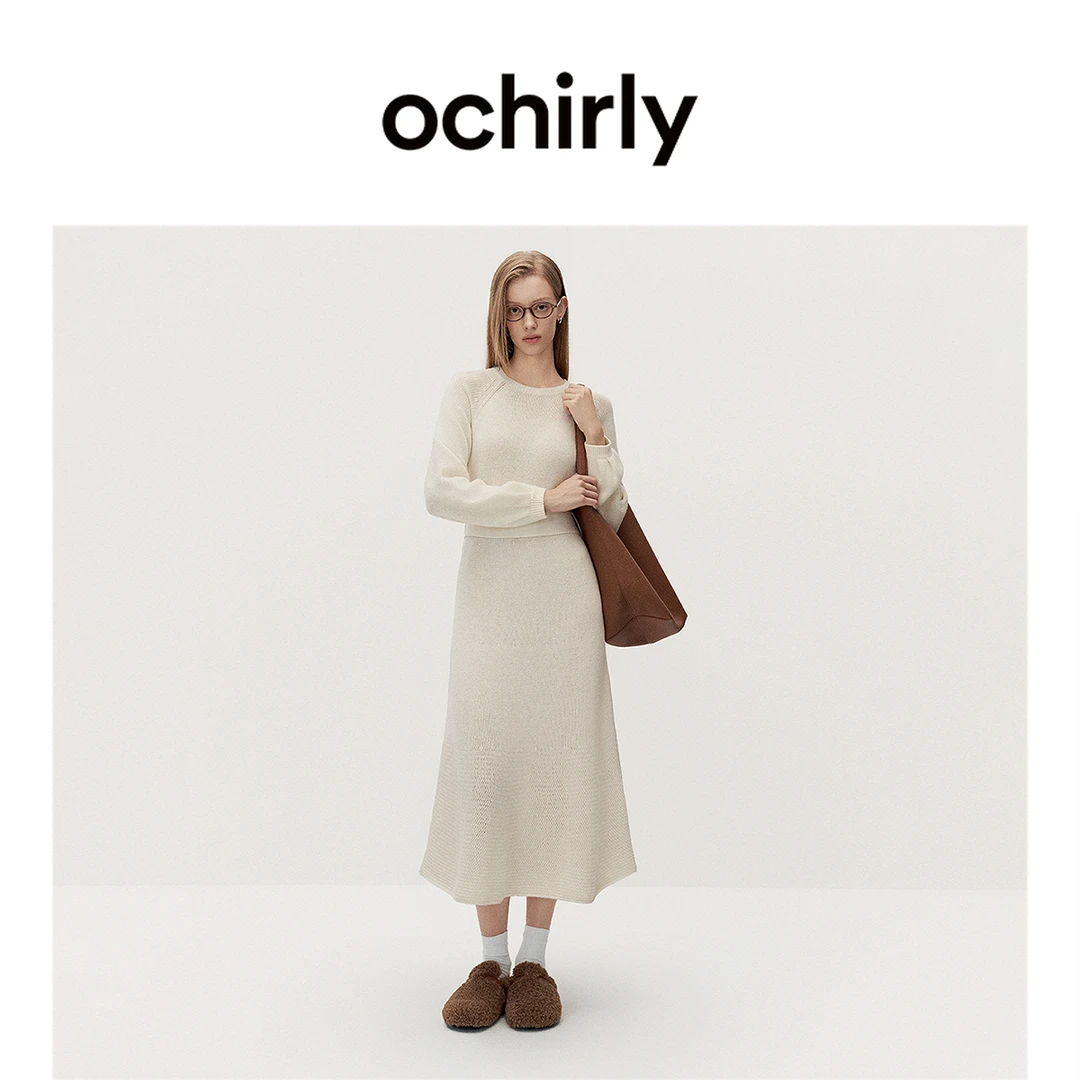 ochirly纯羊毛灯笼袖毛织连衣裙气质肌理插肩秋冬
