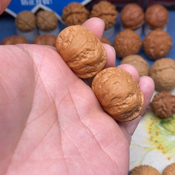 文玩核桃把件…………