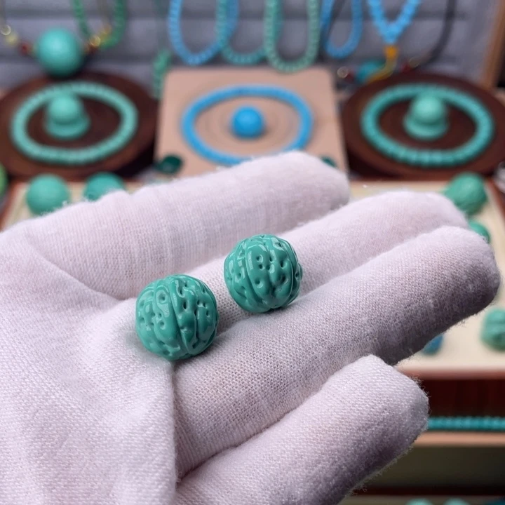哒***.精品雕刻珠卡13mm+