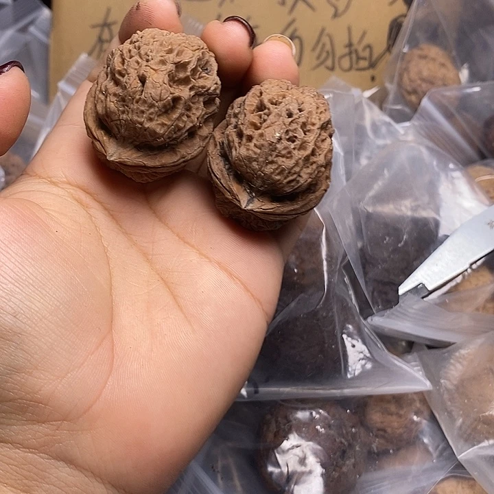 文玩核桃把件   94