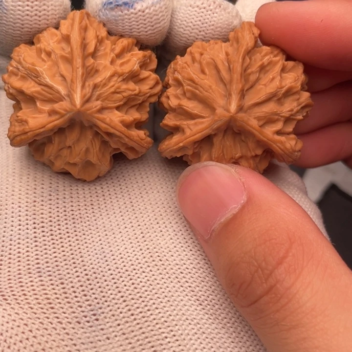 文玩核桃吊坠盘山