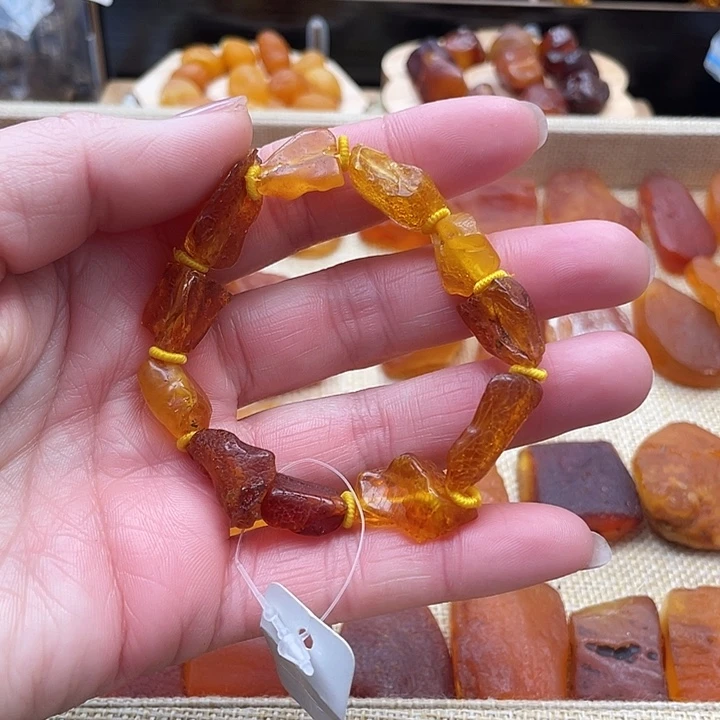 琥珀未镶嵌套链手串