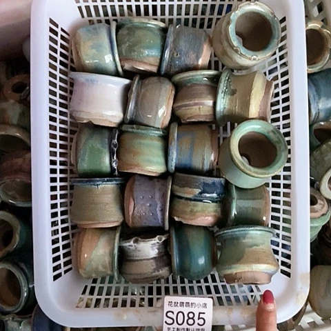 紫砂花盆085微瑕品口径3到4左右