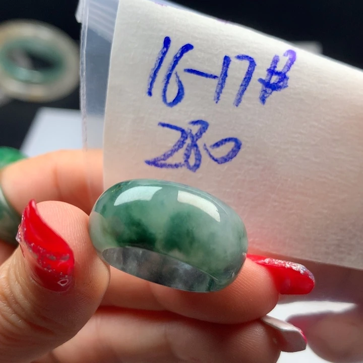 用***0定制翡翠未镶嵌戒圈