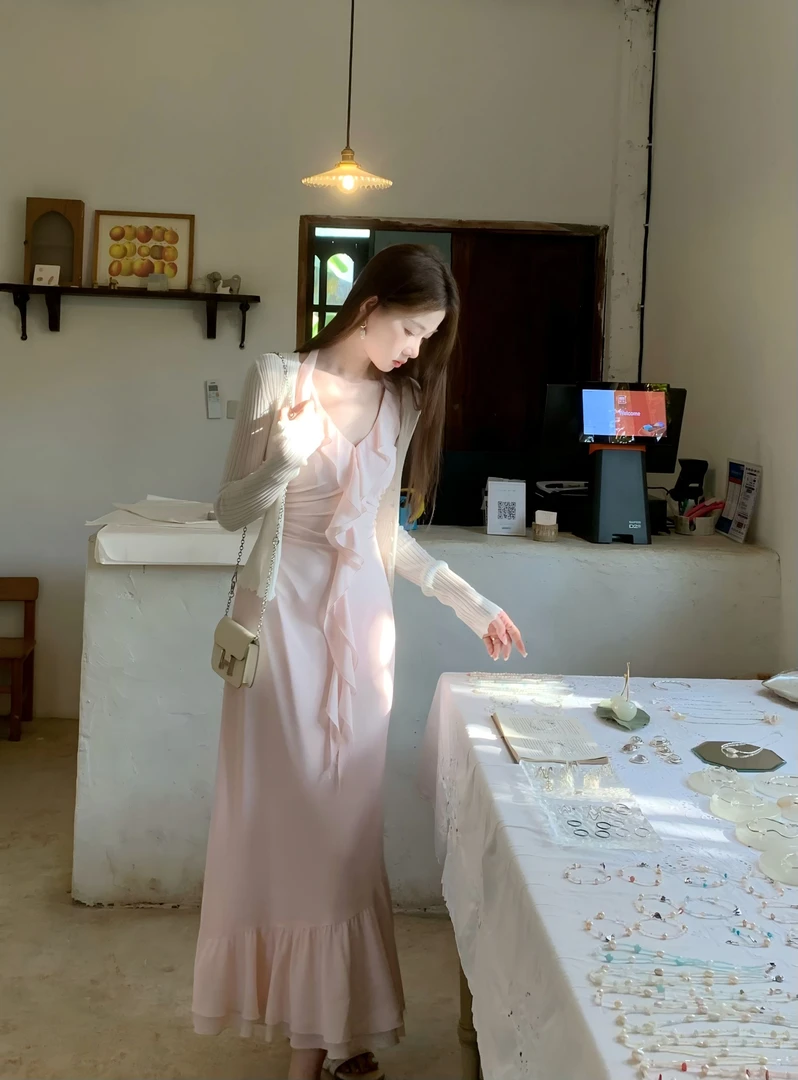 EIA一尧【香氛oni】法式气质纯欲优雅荷叶边连衣裙夏显瘦氛围欧若风