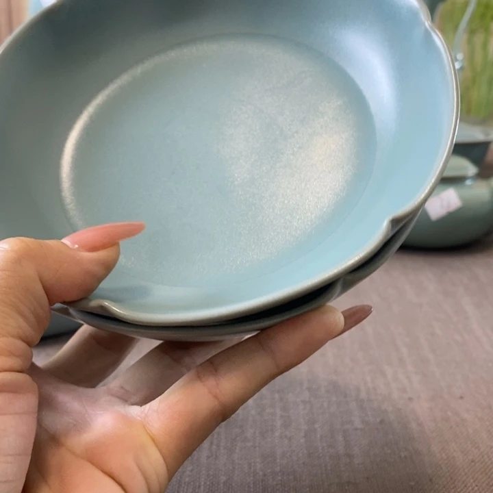 肯***李瓷片葵口盘一一一一一一一一一暇