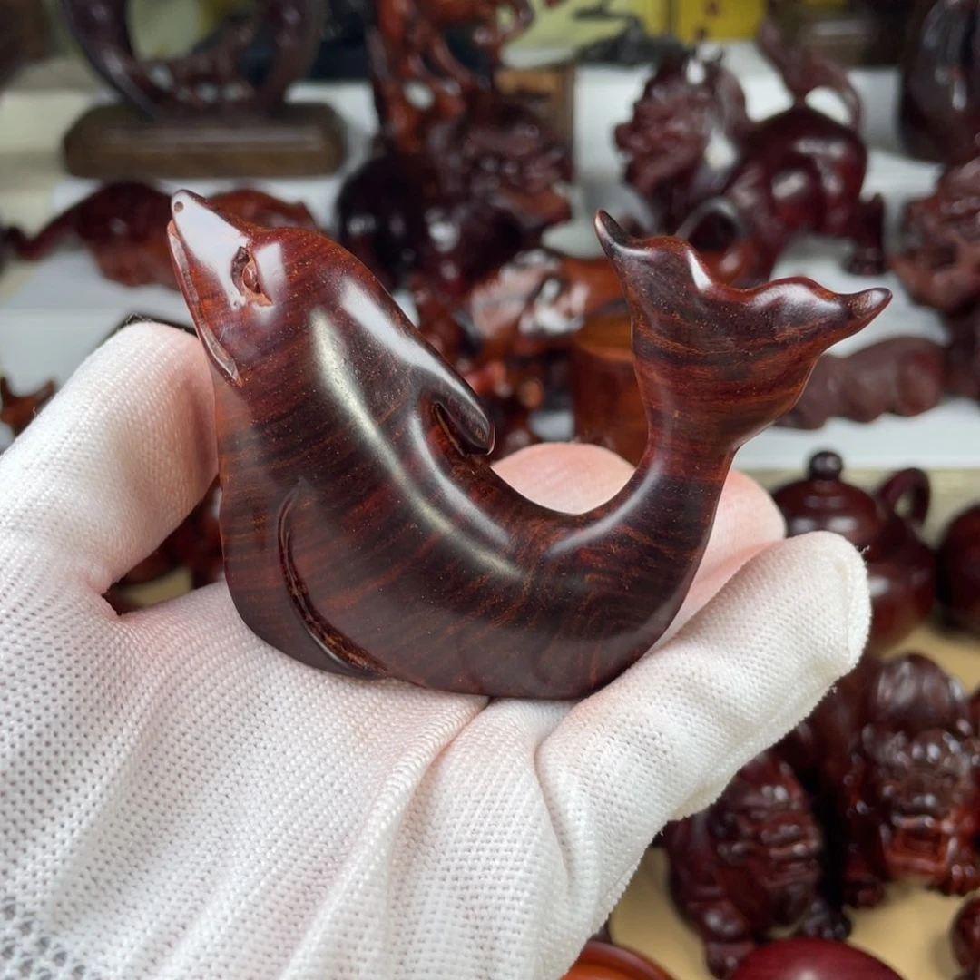 檀香紫檀（小叶紫檀）韦*