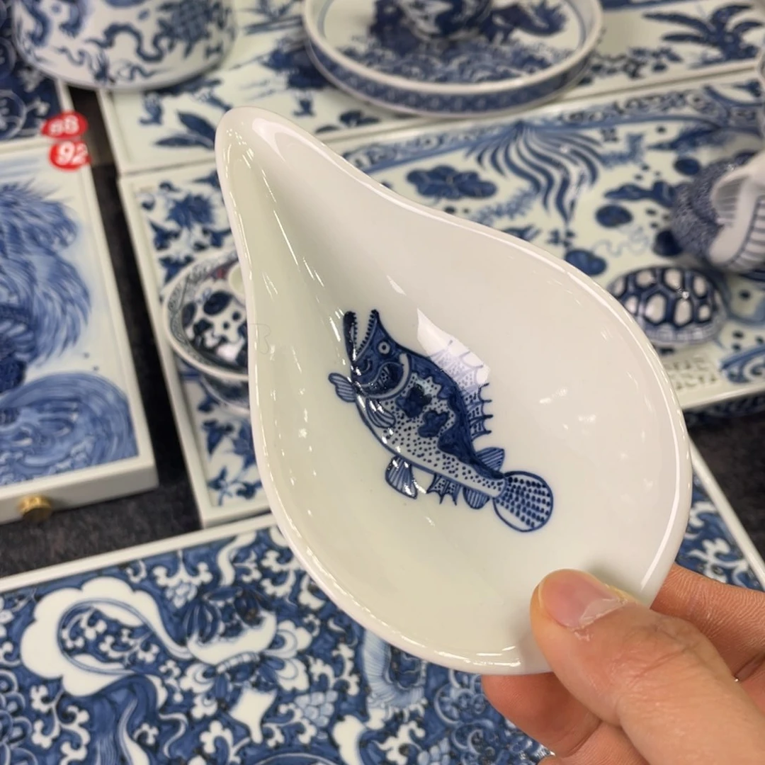 景德镇陶瓷手工手绘