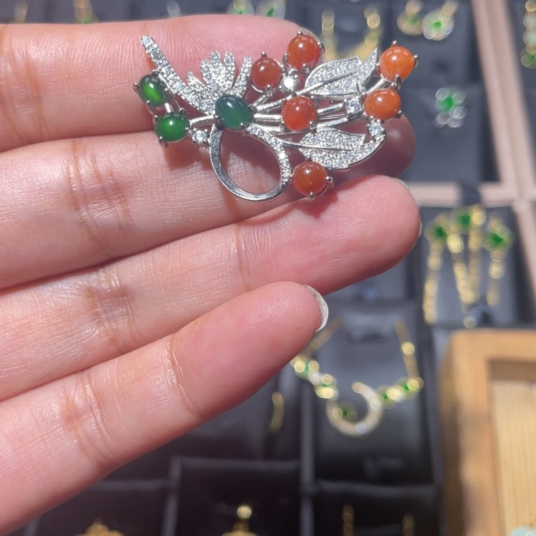 翡翠银S925镶嵌颈饰