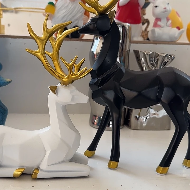 昕***-树脂摆件哈哈哈哈哈