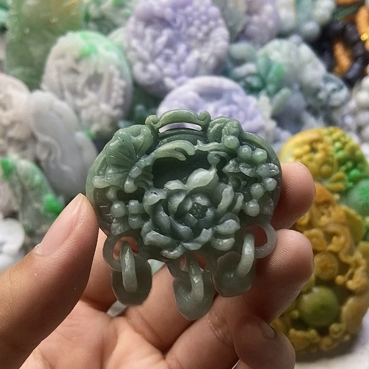 定制翡翠未镶嵌天然翡翠