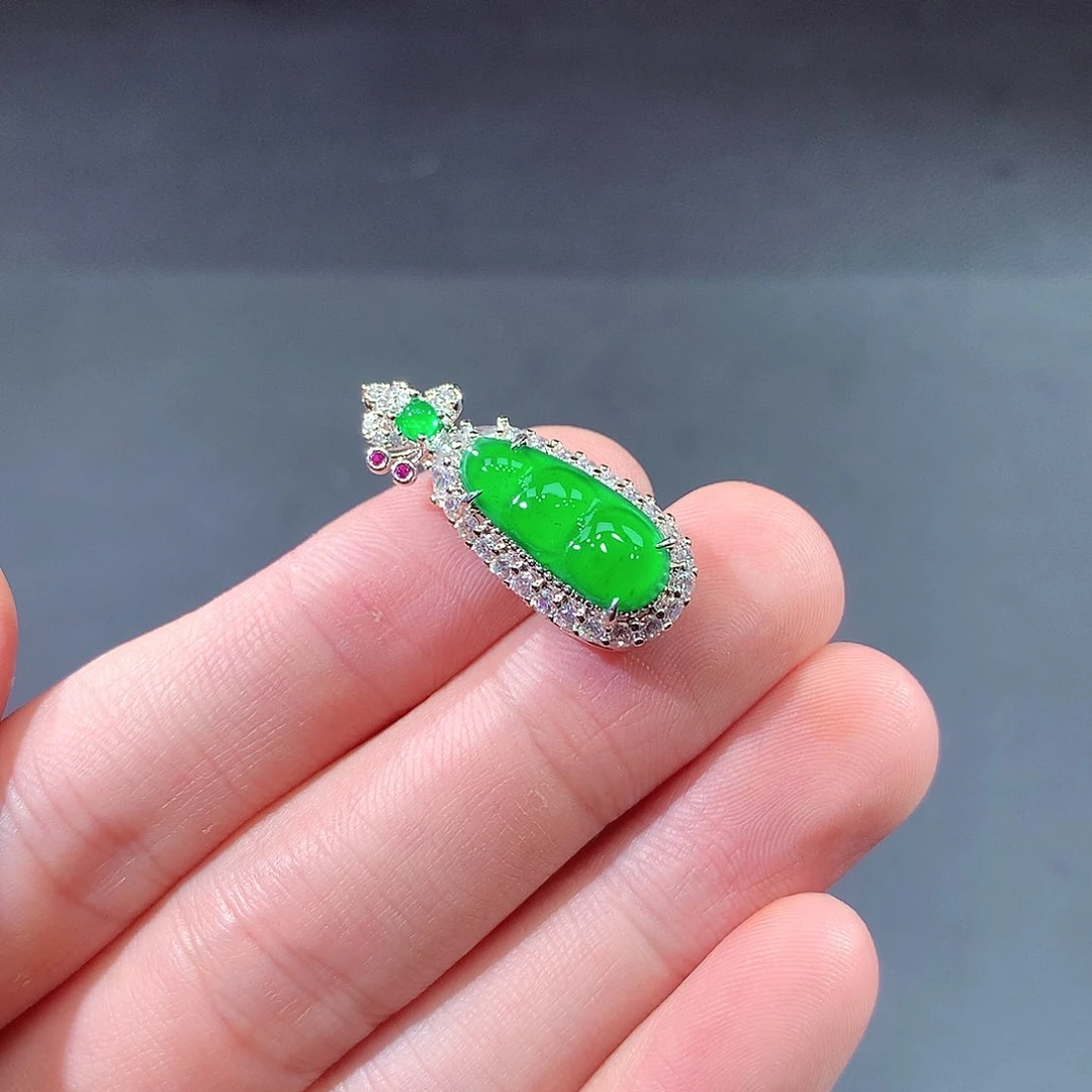 翡翠戒指未镶嵌翡翠
