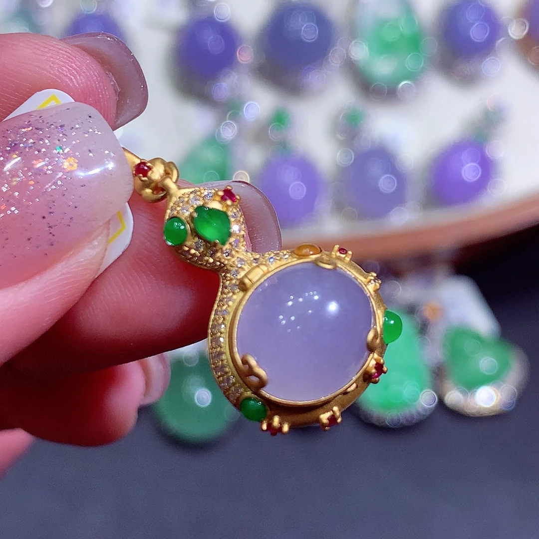 翡翠18K金镶嵌吊坠(不含链)