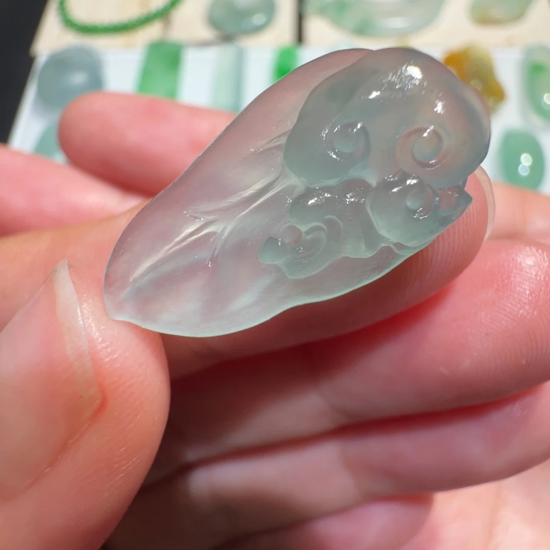 定制翡翠未镶嵌高冰蓝冰树叶