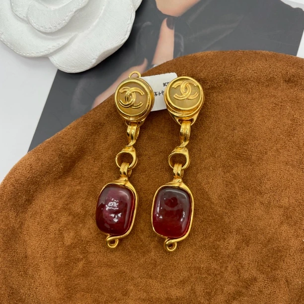 95新 Chanel/香奈儿 香奈儿马卡龙琉璃扫肩耳夹/x05836