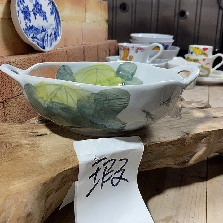 景德镇手绘高温釉下彩小**?