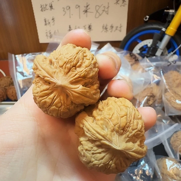 桃核吊坠38尺小众团圆