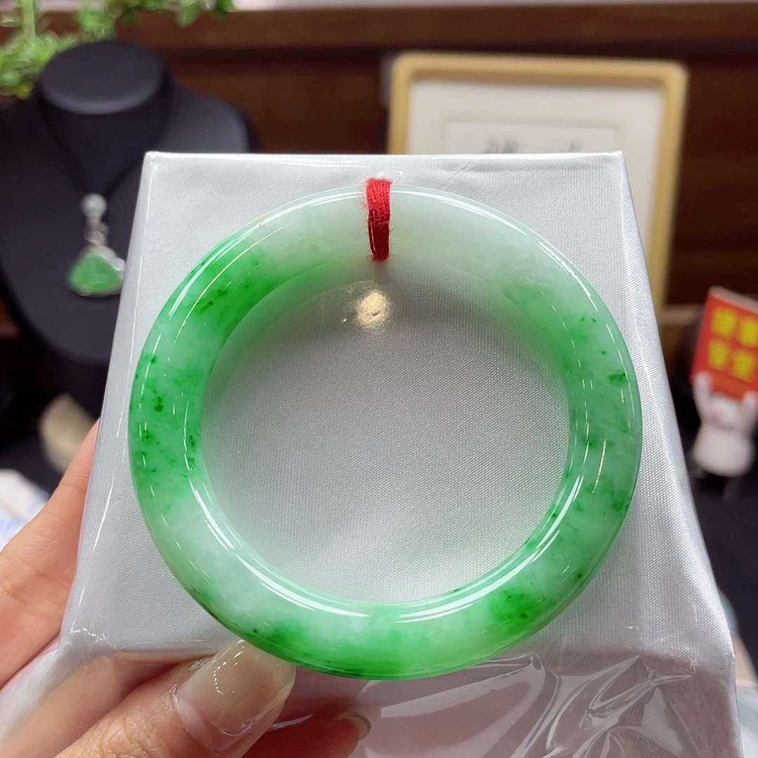未镶嵌手镯翡翠28 号