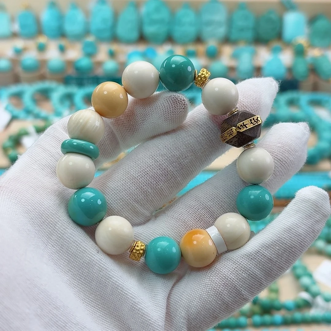 绿松石18K金镶嵌珠宝奇石